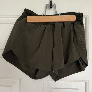 Lululemon Tracker Short